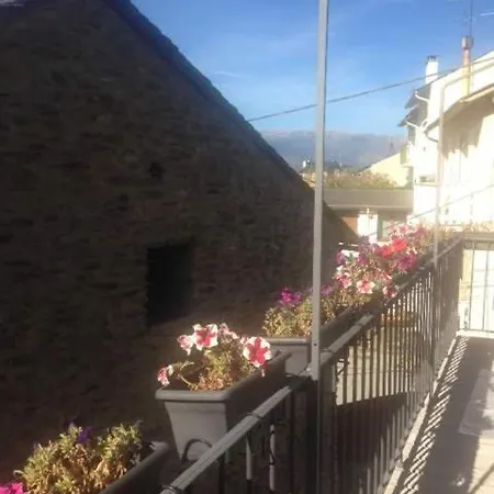Casa De Pueblo Ideal Escapada Romantica Osséja